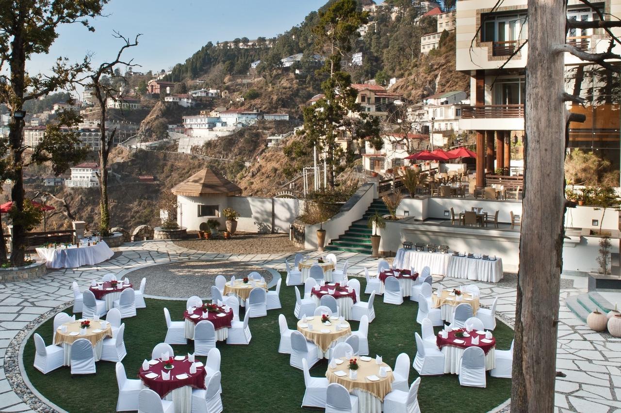 Royal Orchid Fort Resort Mussoorie Exterior foto