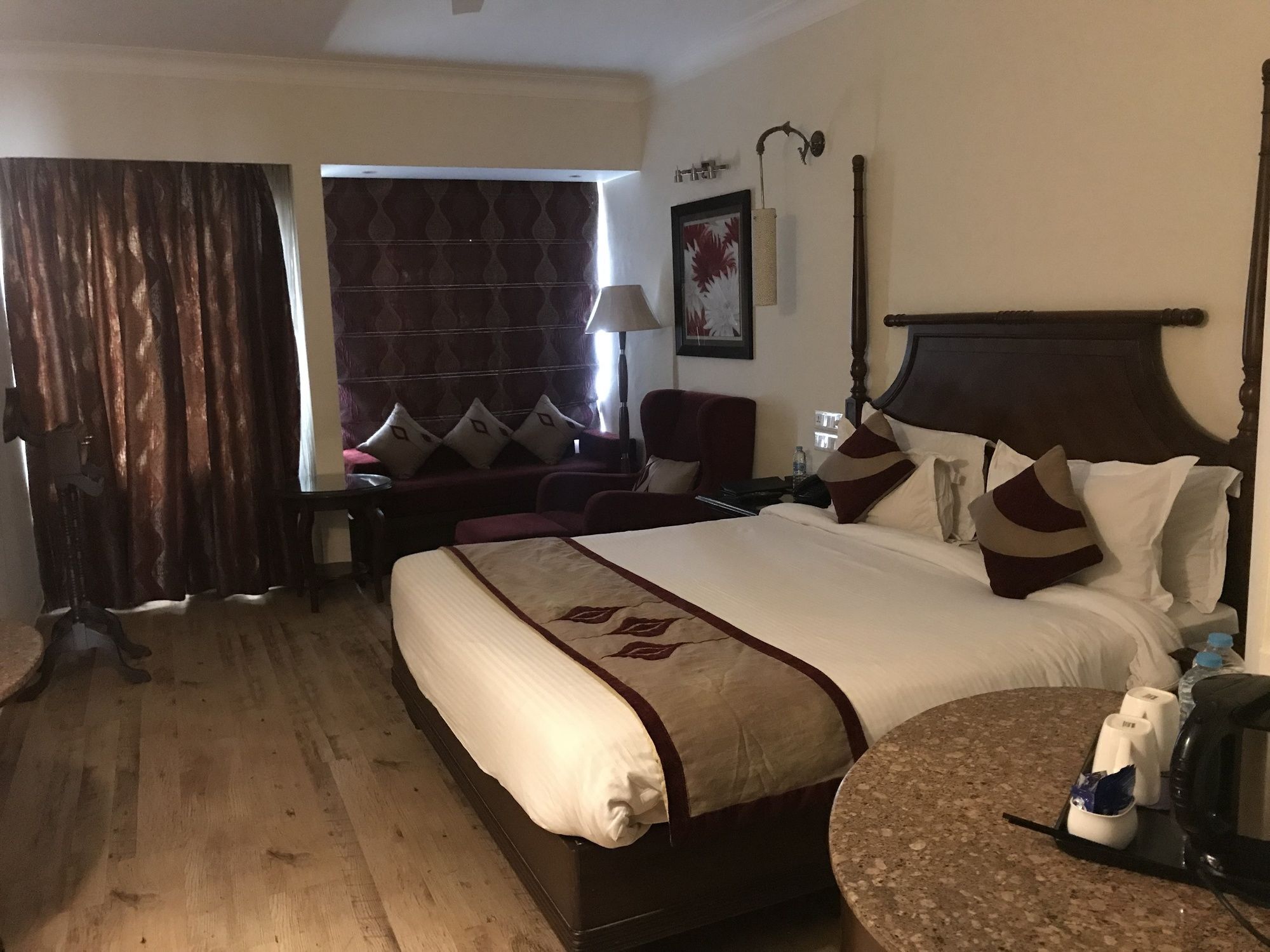 Royal Orchid Fort Resort Mussoorie Exterior foto