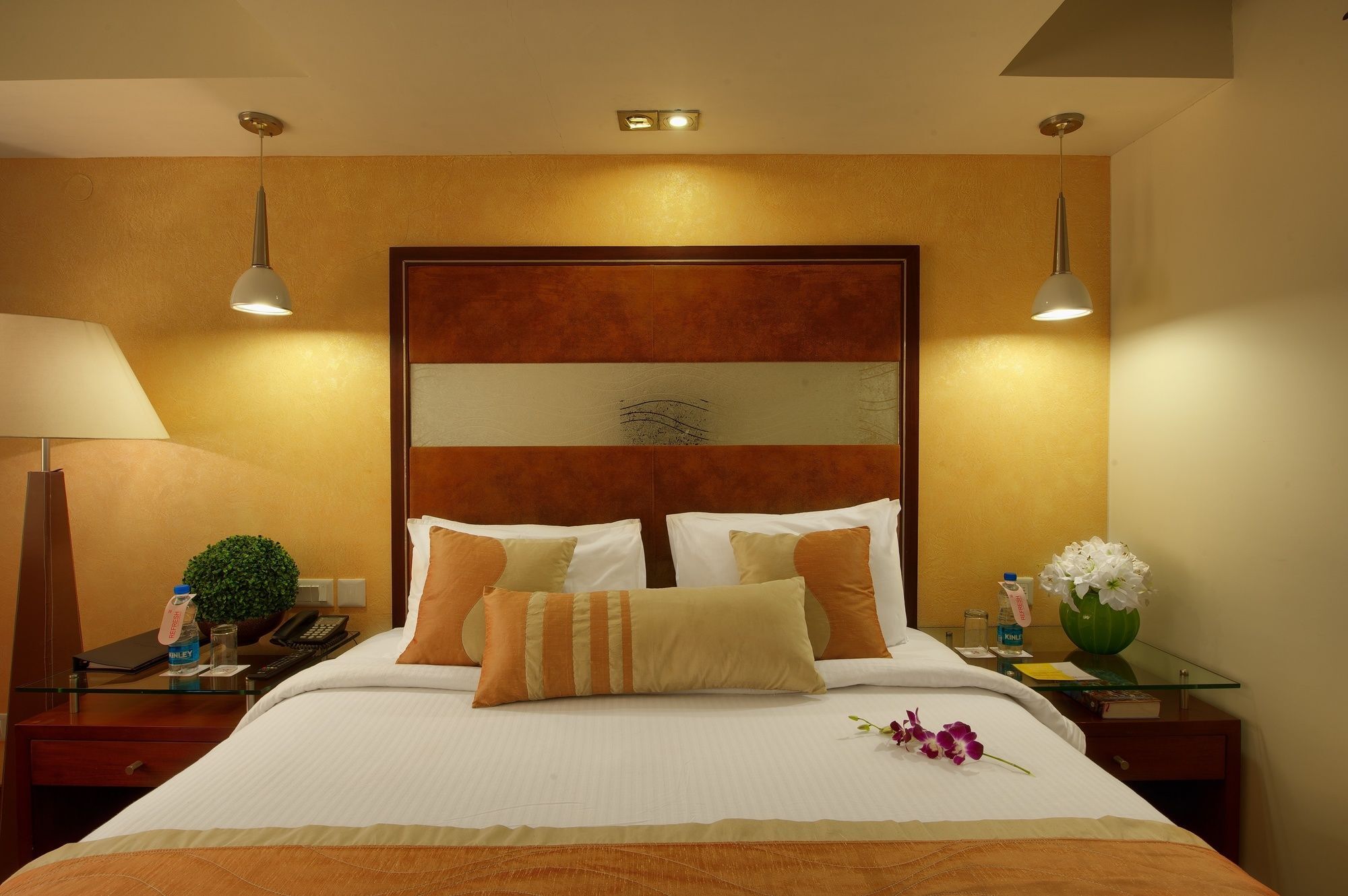 Royal Orchid Fort Resort Mussoorie Exterior foto